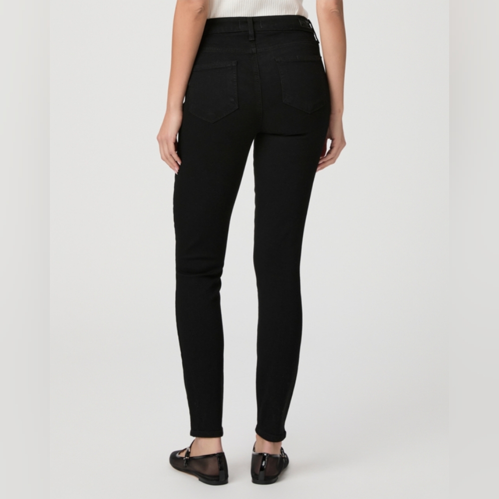 EUC•PAIGE Verdugo Ankle Skinny Jean•SZ 26•Color:Black Shadow•Like New! No Flaws!